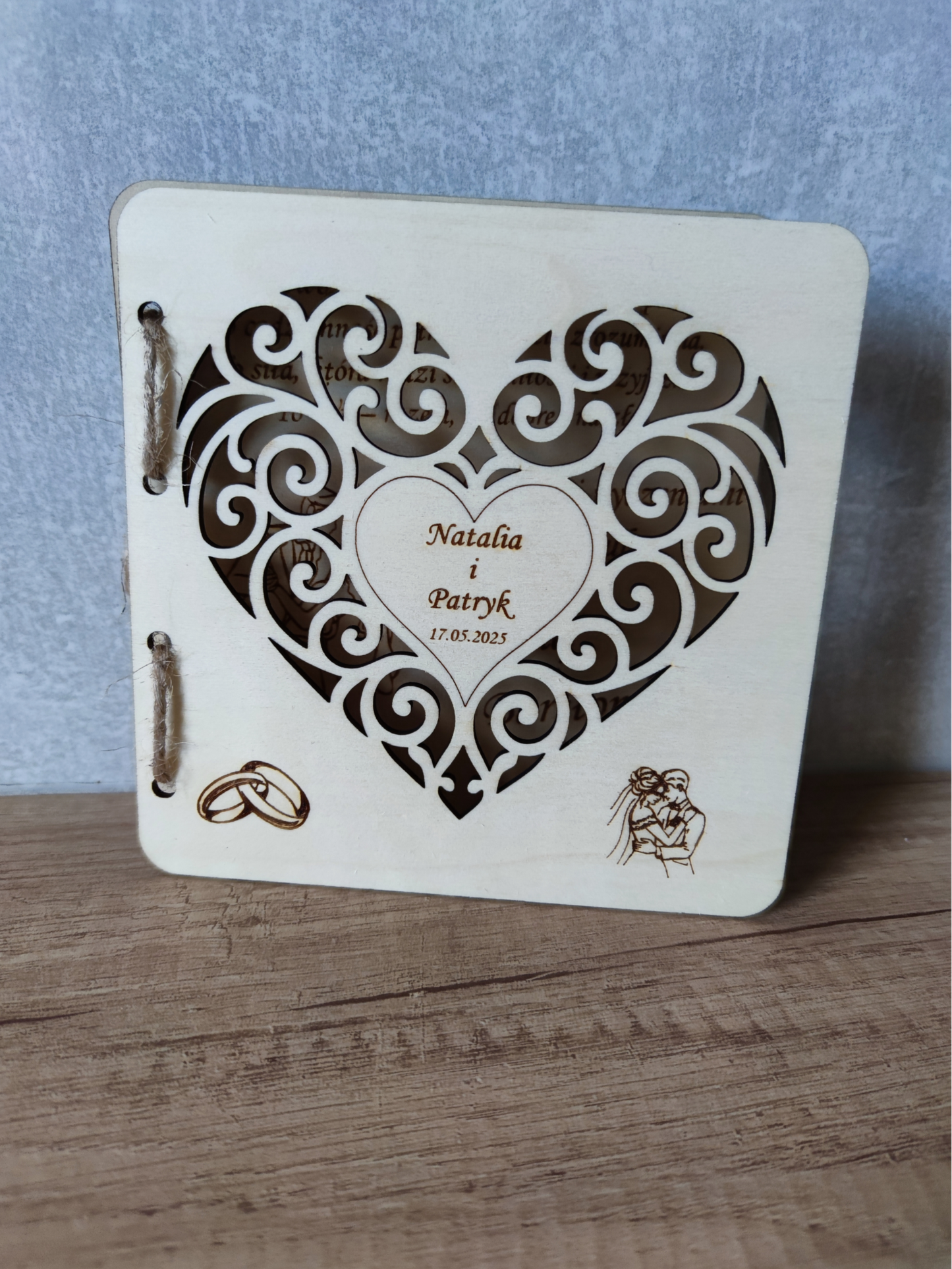 Książka ażurowe serce